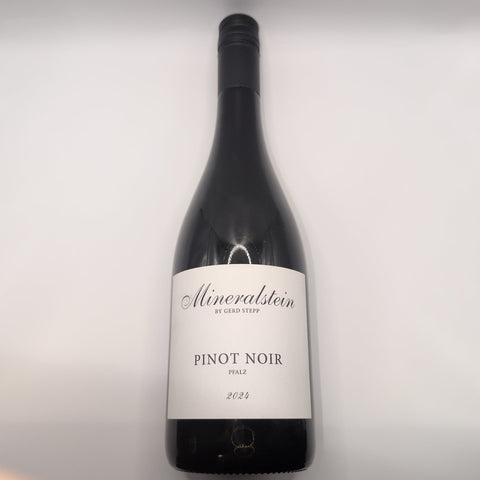 Mineralstein Pinot Noir 13% 75cl