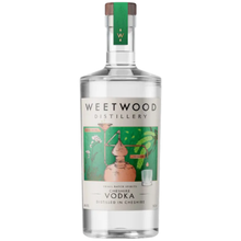 Load image into Gallery viewer, Weetwood Cheshire Vodka 40.0% 70cl
